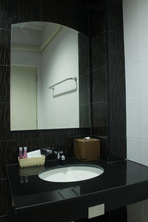 The Siri Place Udon Thani Zewnętrze zdjęcie